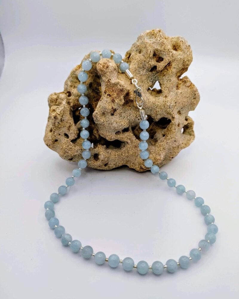 Collar de "Aguamarina" y cuentas de plata