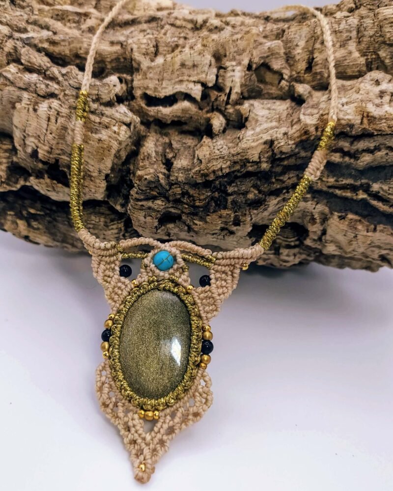 Collar de macramé "Cavalleria" con Obsidiana Dorada
